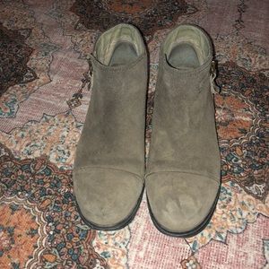 Sorel ankle boots/booties